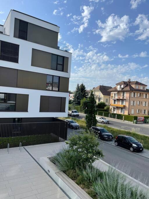 Joli Studio Confortable ! Prilly Exterior photo